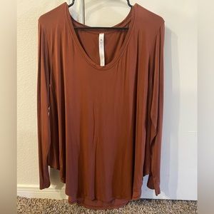 Lulu lemon long sleeve flowy top